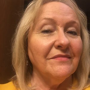 Meet your Posher, Cathy